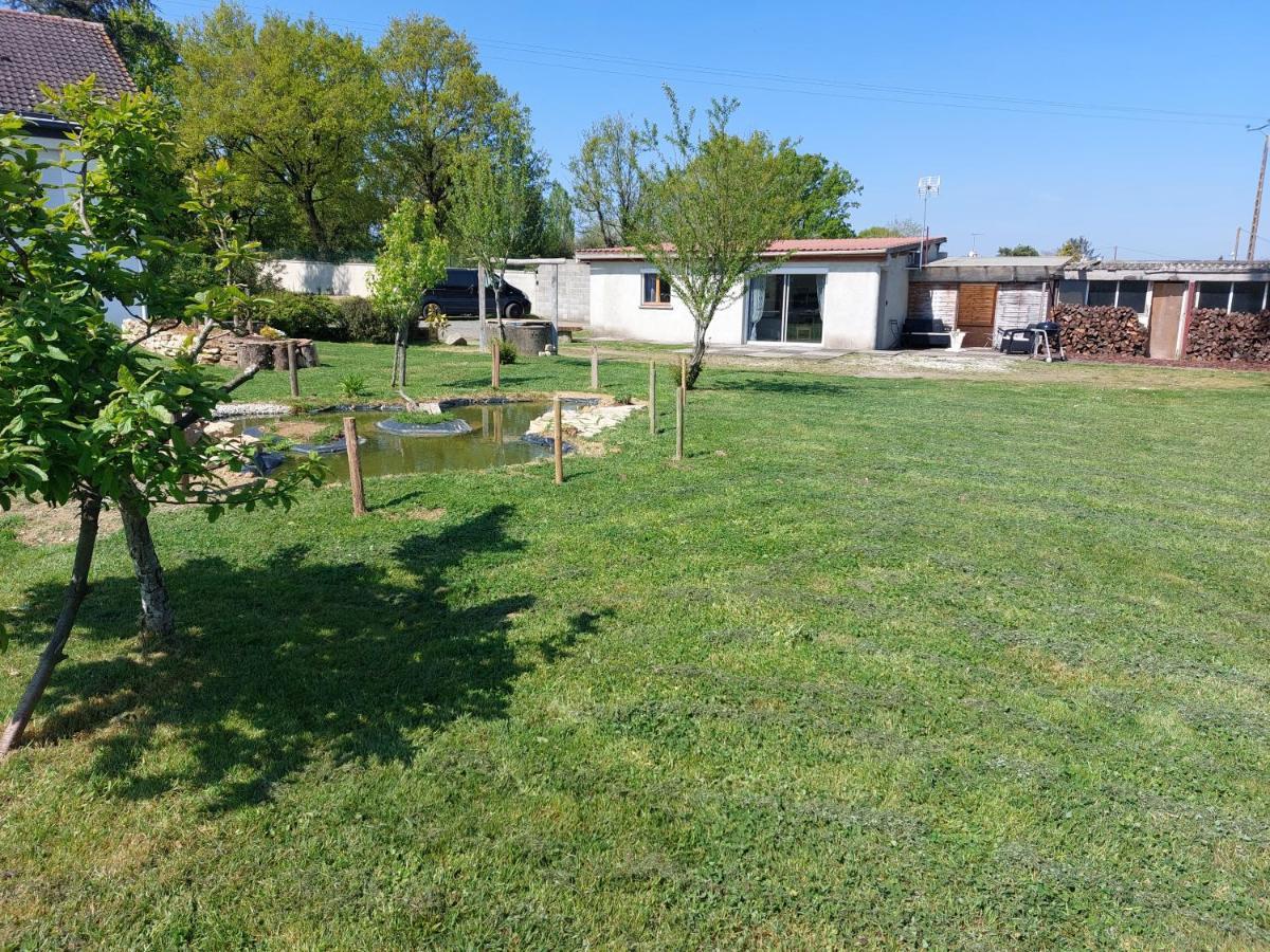 Dependance A La Campagne Holiday home Les Essarts (Vendee)
